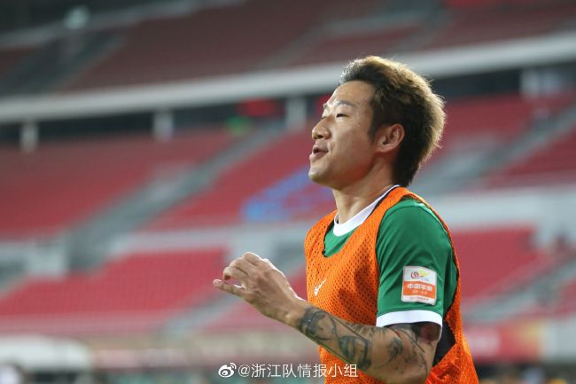 公告显示，当达在泰国足总杯与春武里的比赛中遭遇膝盖内侧韧带撕裂伤势，经医疗部门检查后，预计球员将缺席至少8周，因此他将无缘参加亚洲杯比赛。